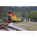 Tren de la pista de atracciones de nuevo y de alta calidad.